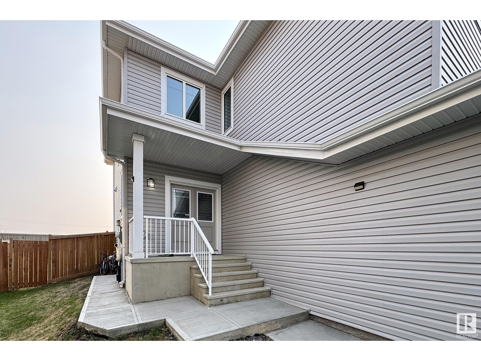 2927 11 Av Nw, Edmonton, Alberta  T6T 2H1 - Photo 3 - E4442115