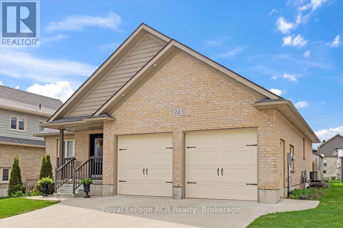 22 Fischer Dairy Road, Brockton, Ontario  N0G 2V0 - Photo 5 - X12113478
