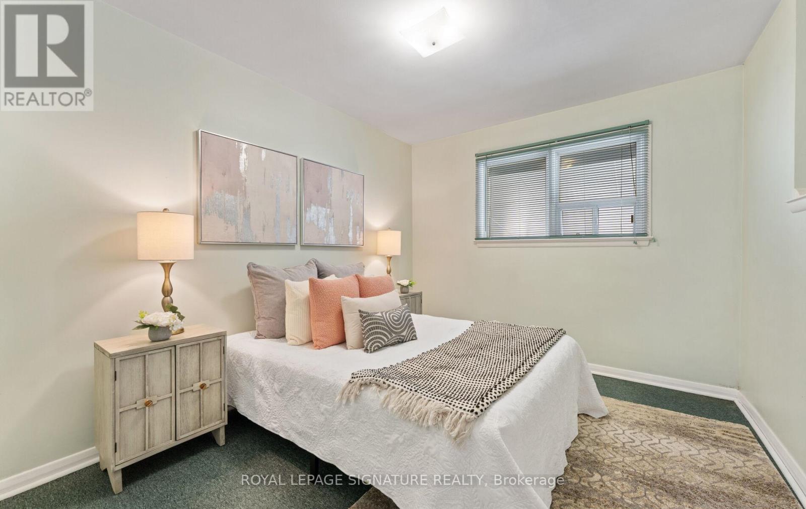 92 Inverdon Road, Toronto, Ontario  M9C 4M1 - Photo 16 - W12217579