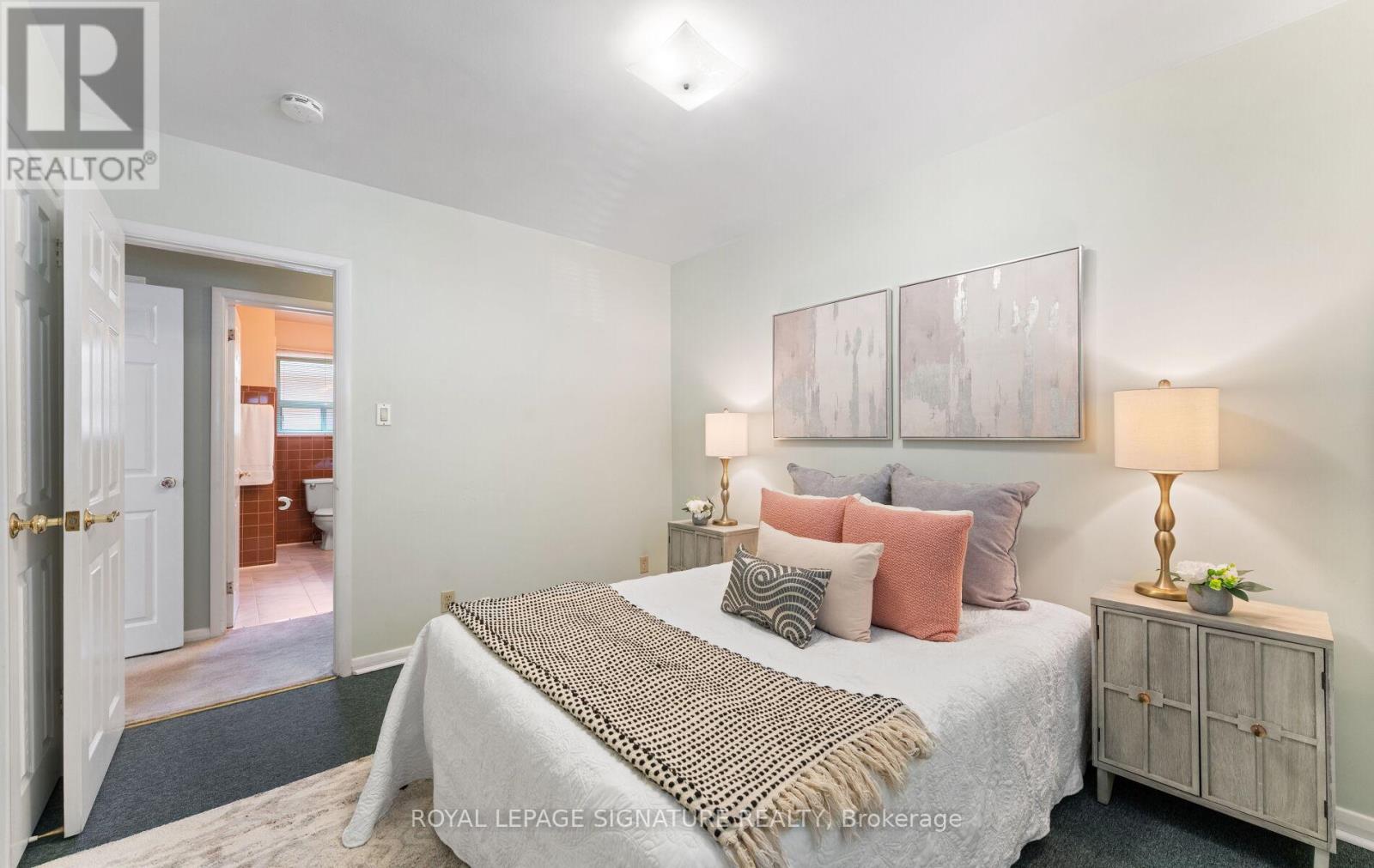 92 Inverdon Road, Toronto, Ontario  M9C 4M1 - Photo 18 - W12217579