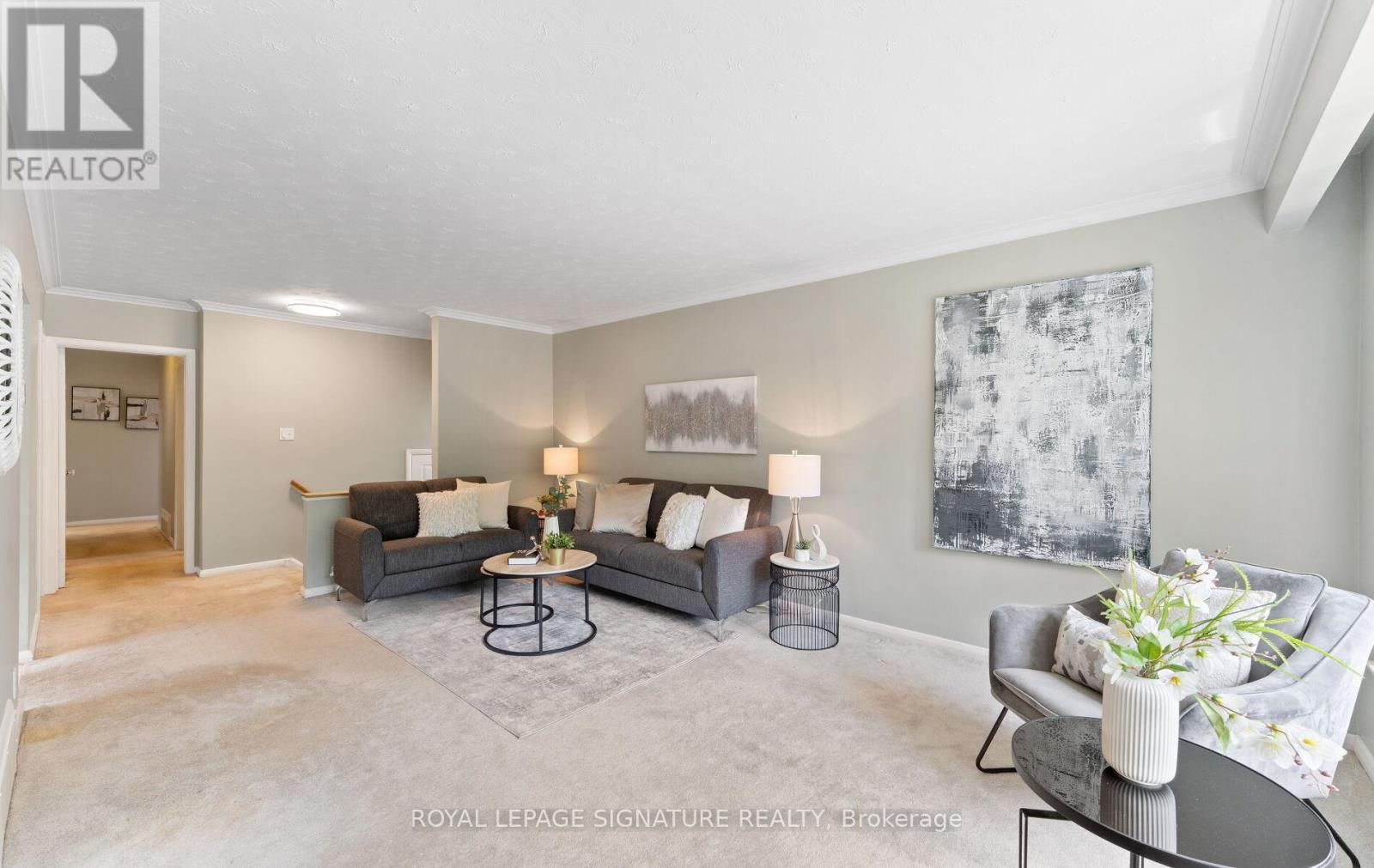 92 Inverdon Road, Toronto, Ontario  M9C 4M1 - Photo 7 - W12217579