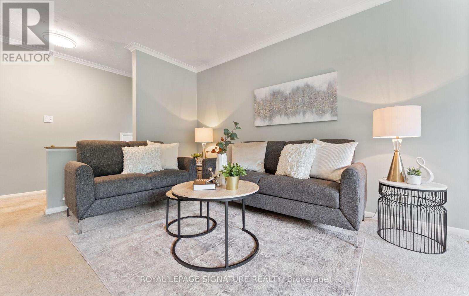 92 Inverdon Road, Toronto, Ontario  M9C 4M1 - Photo 8 - W12217579