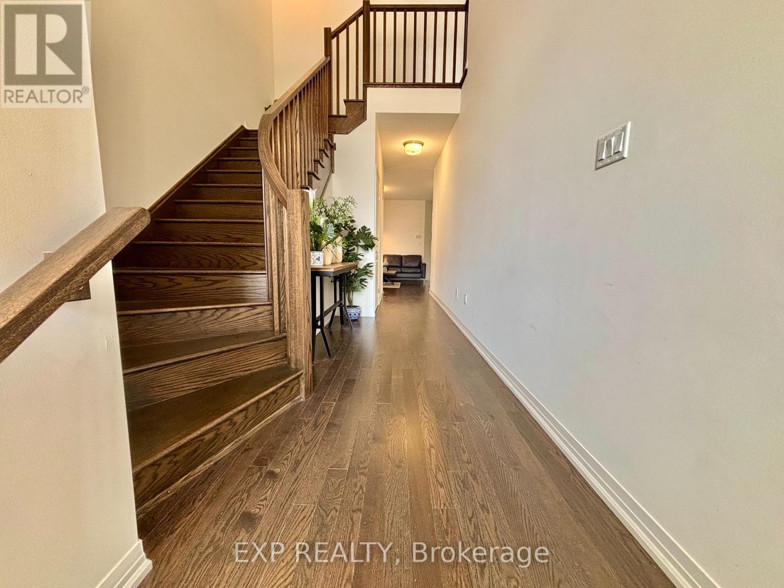 59 Macklin Street, Brantford, Ontario  N3V 0B7 - Photo 2 - X12217566