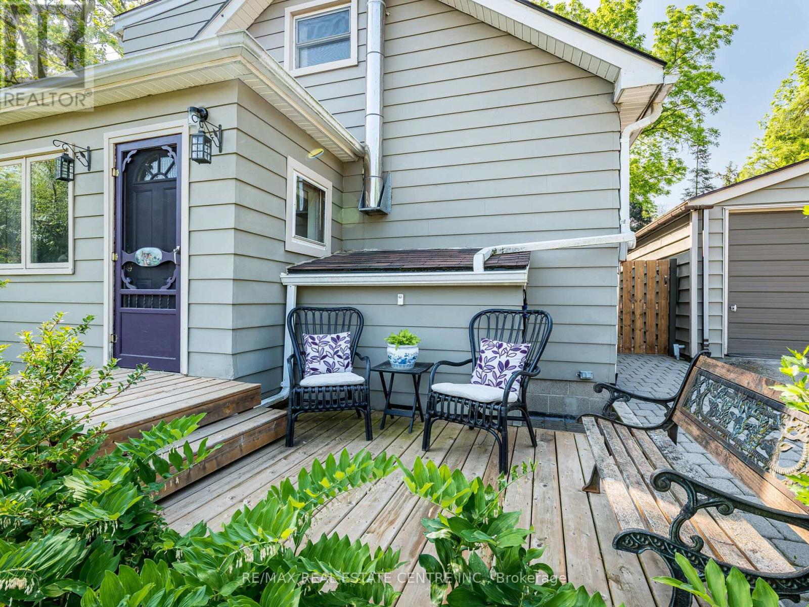 Property at 25 HIGHLANDER STREET image 4