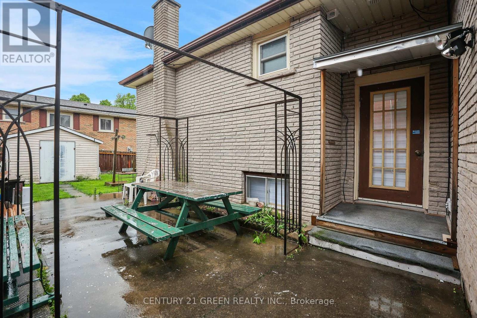 7812 Badger Road, Niagara Falls (West Wood), Ontario  L2H 2J5 - Photo 27 - X12217582