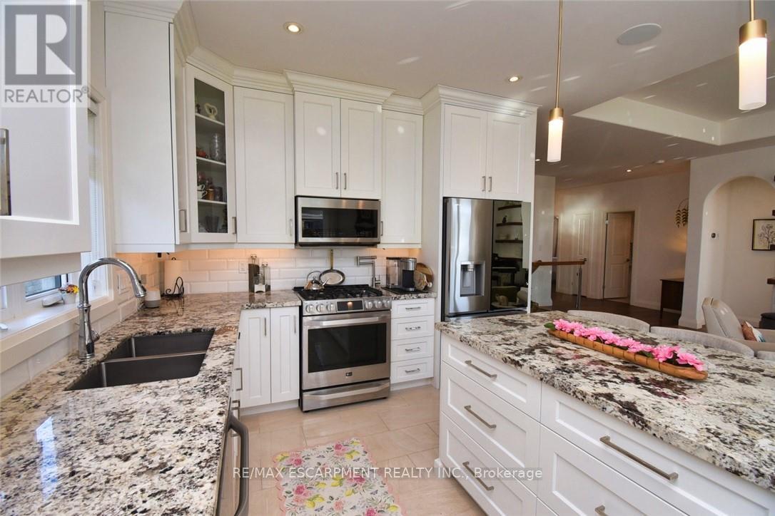 80 Backus Drive, Norfolk, Ontario  N0E 1M0 - Photo 17 - X12217590