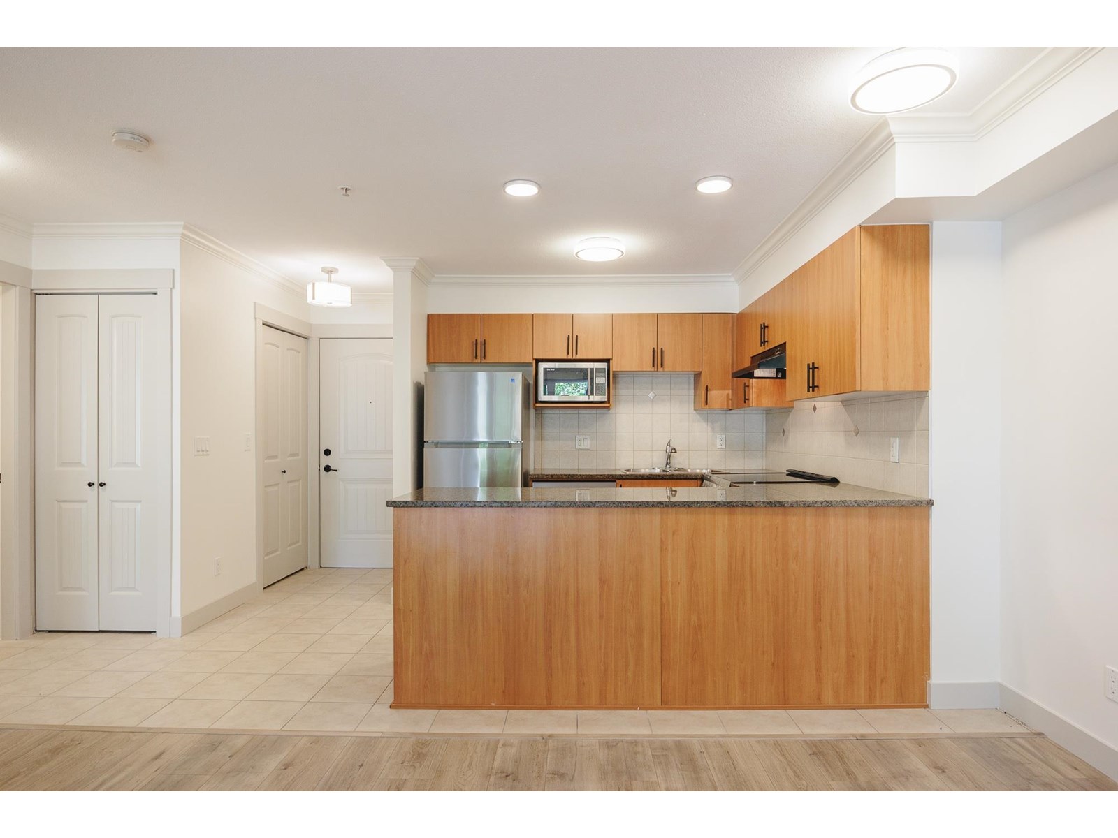 213 17769 57 Avenue, Surrey, British Columbia  V3S 1H1 - Photo 9 - R3013561