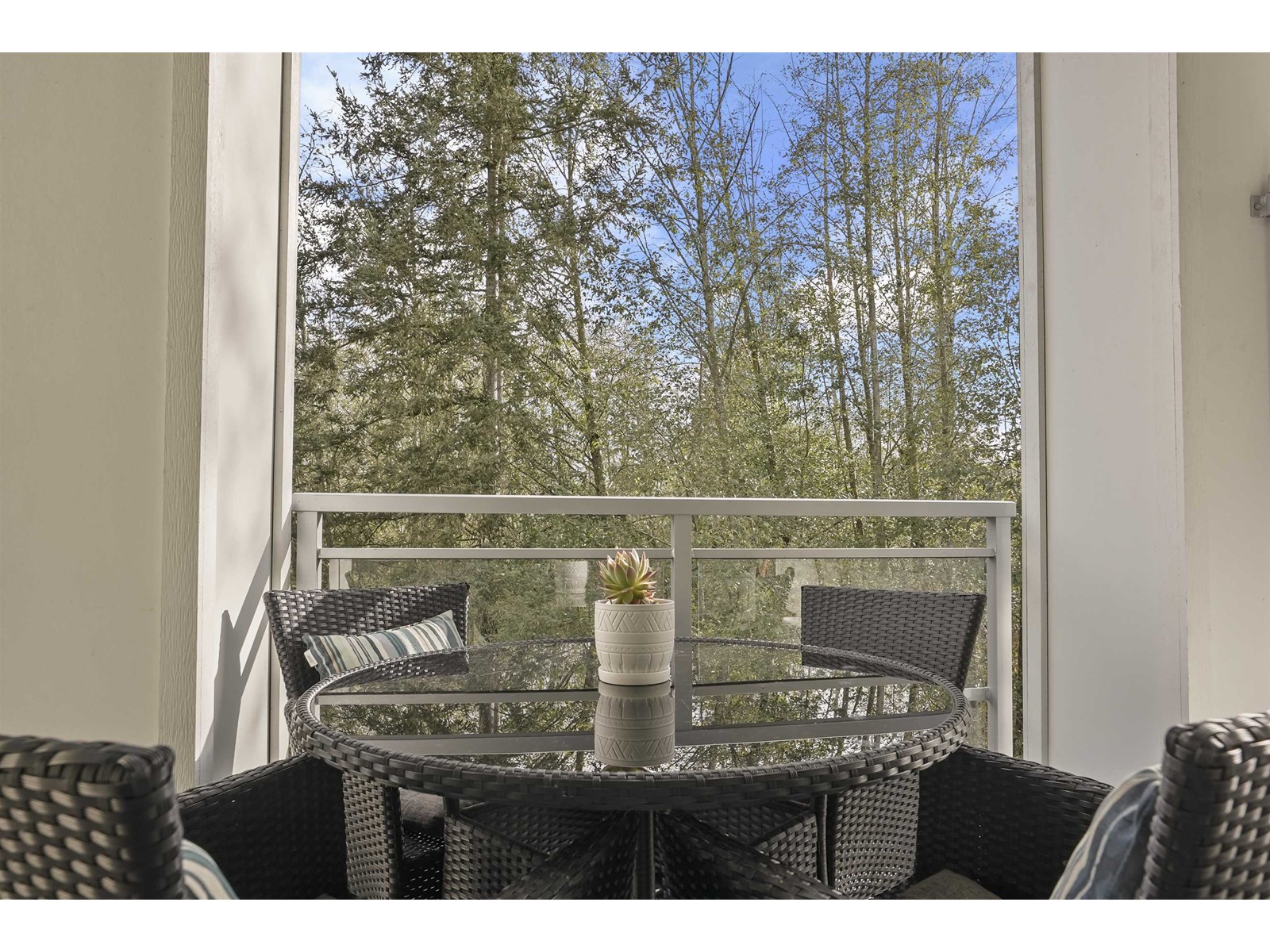 405 15436 31 Avenue, Surrey, British Columbia  V3Z 1H3 - Photo 11 - R3014377