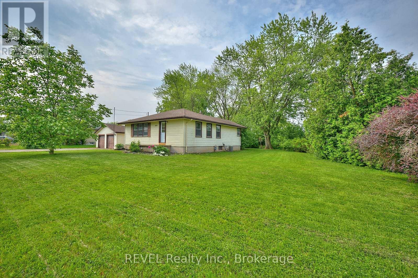 8076 Beaverdams Road, Niagara Falls (Ascot), Ontario  L2H 1R8 - Photo 2 - X12217610