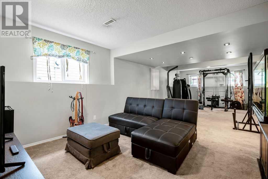 327 Copperfield Gardens Se, Calgary, Alberta  T2Z 4C3 - Photo 16 - A2230574