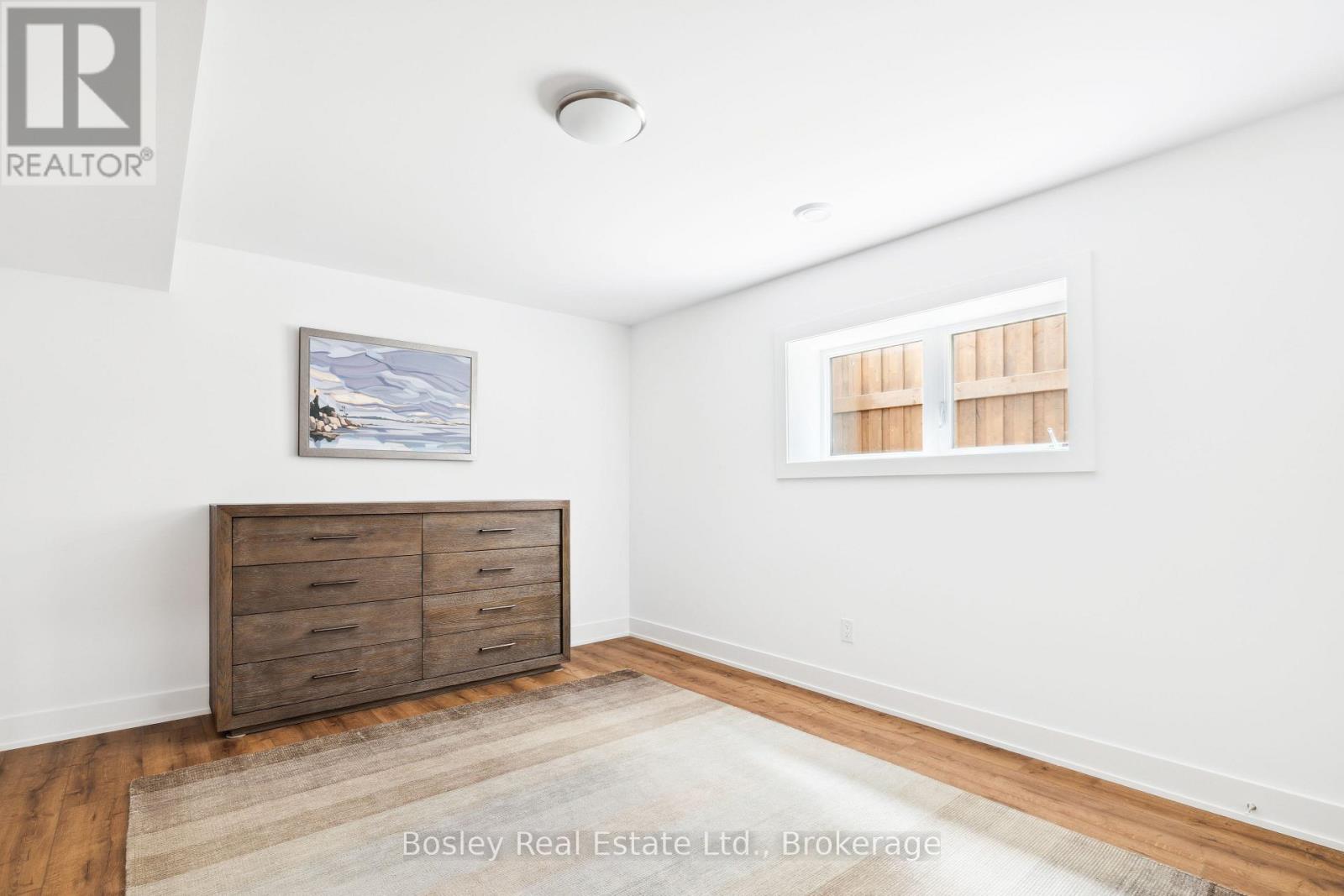 114 Courtland Street, Blue Mountains, Ontario  L9Y 4E2 - Photo 27 - X12217592