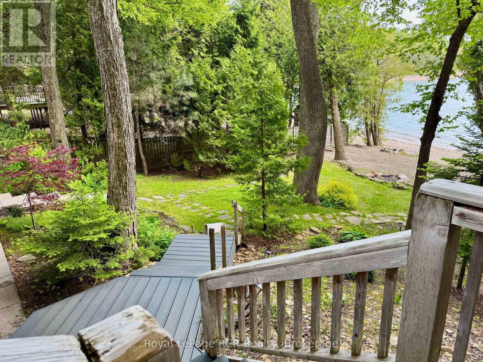 15 Georgian Drive, Northern Bruce Peninsula, Ontario  N0H 1W0 - Photo 37 - X12217606