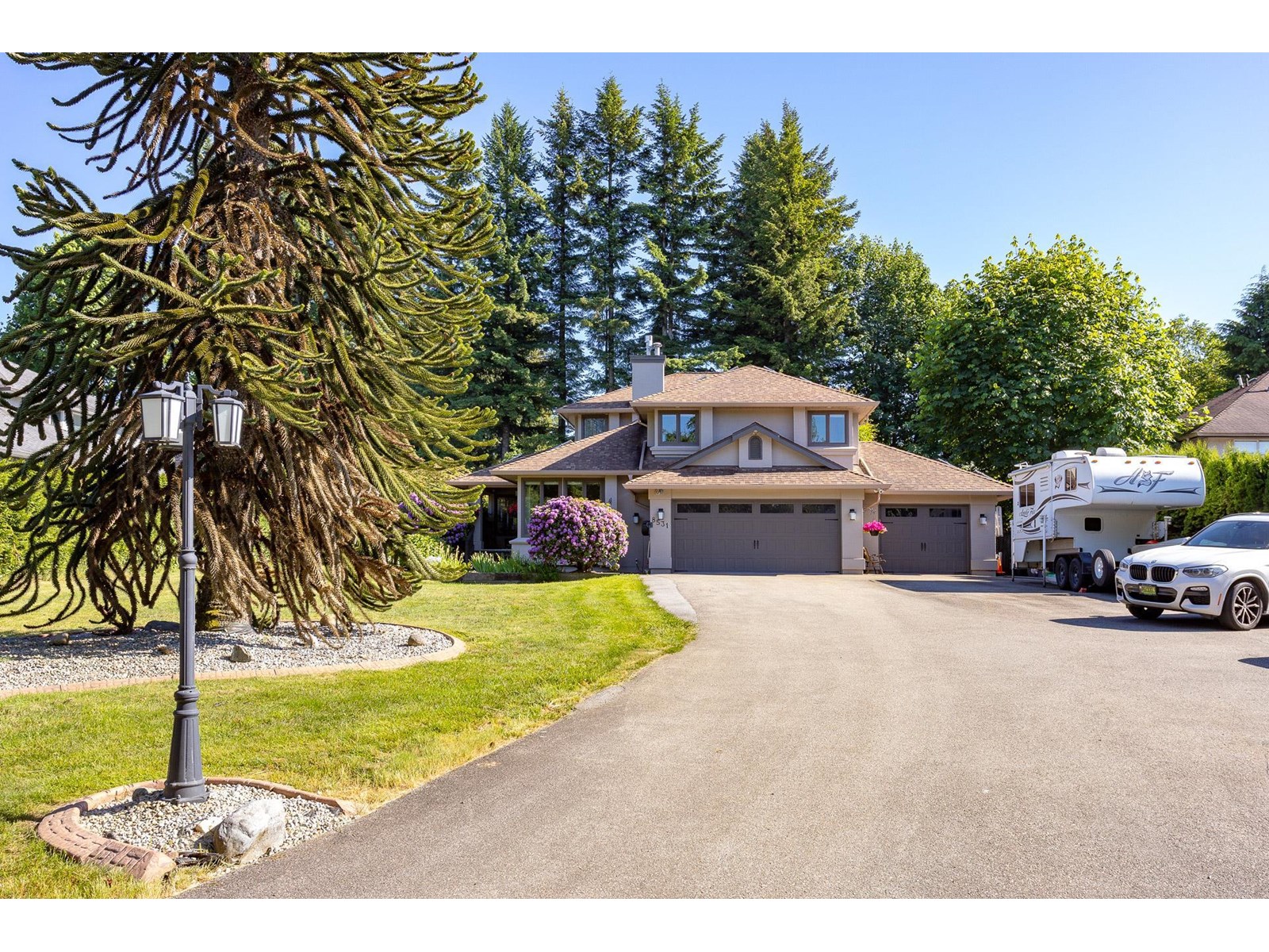 8531 Bannister Drive, Mission, British Columbia  V2V 6Y3 - Photo 3 - R3015072