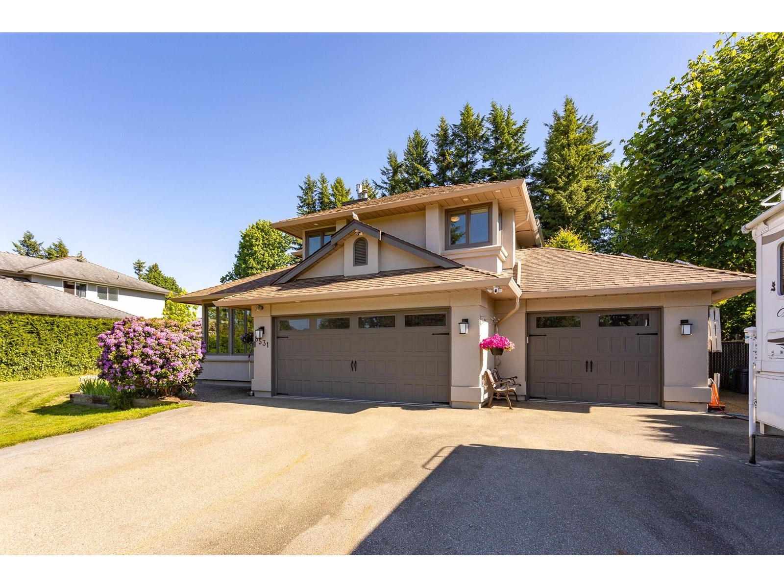 8531 Bannister Drive, Mission, British Columbia  V2V 6Y3 - Photo 4 - R3015072