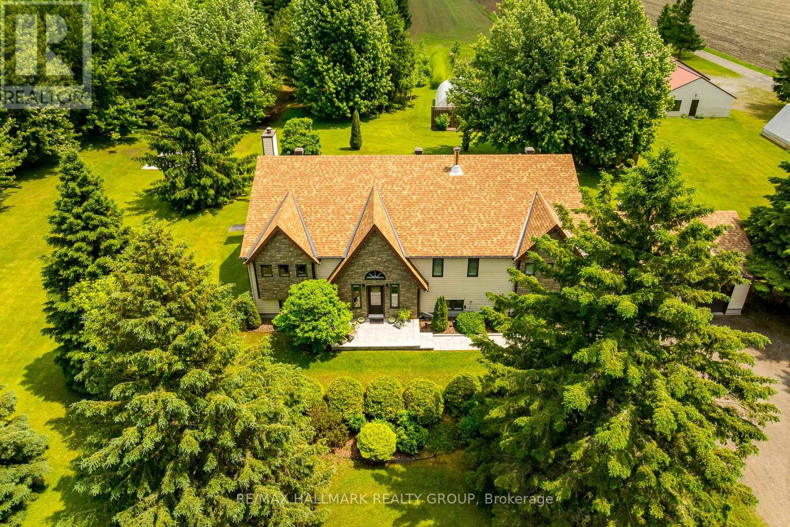 1329 South Gower Drive S, North Grenville, Ontario  K0G 1J0 - Photo 2 - X12217618