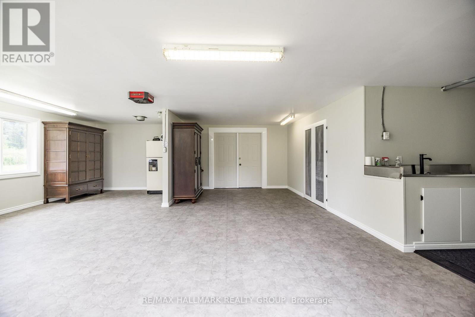 1329 South Gower Drive S, North Grenville, Ontario  K0G 1J0 - Photo 39 - X12217618