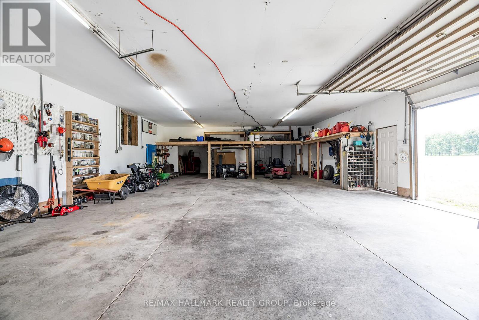 1329 South Gower Drive S, North Grenville, Ontario  K0G 1J0 - Photo 40 - X12217618