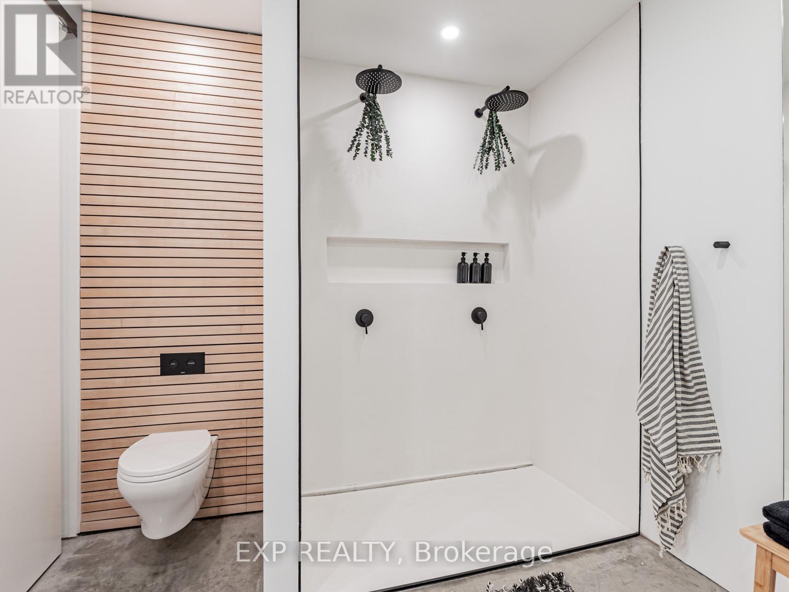 44 Massey Street, Toronto, Ontario  M6J 2T4 - Photo 37 - C12217591