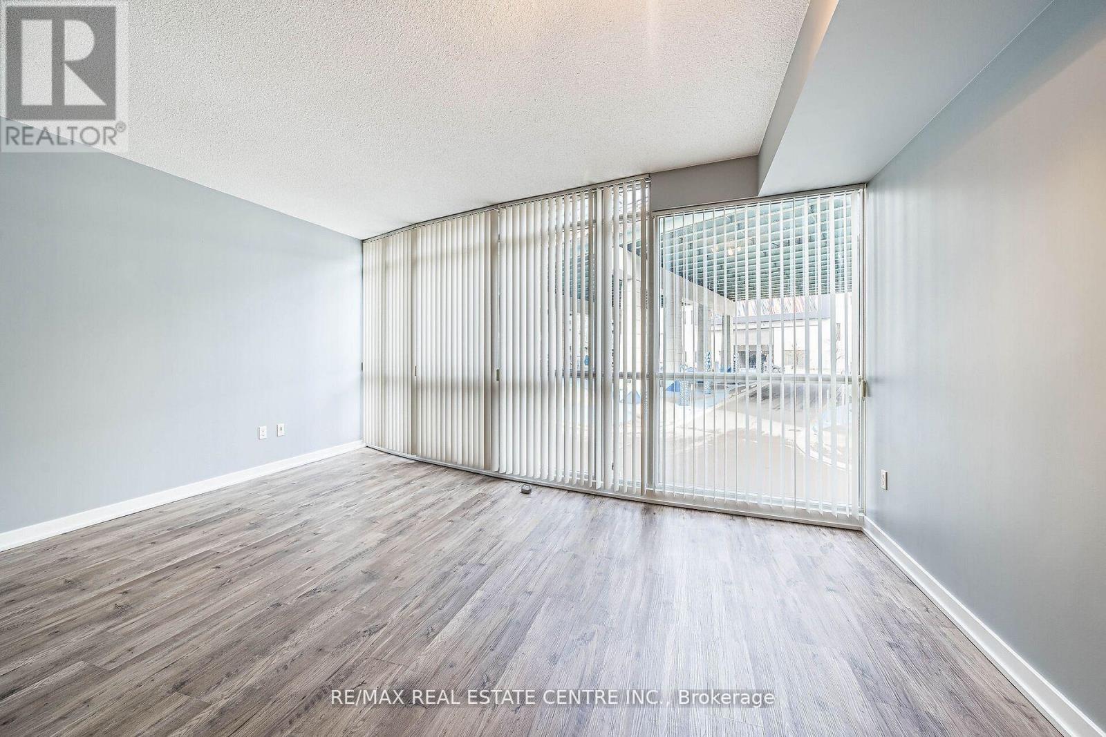 233 - 38 Dan Leckie Way, Toronto, Ontario  M5V 2V6 - Photo 13 - C12217627