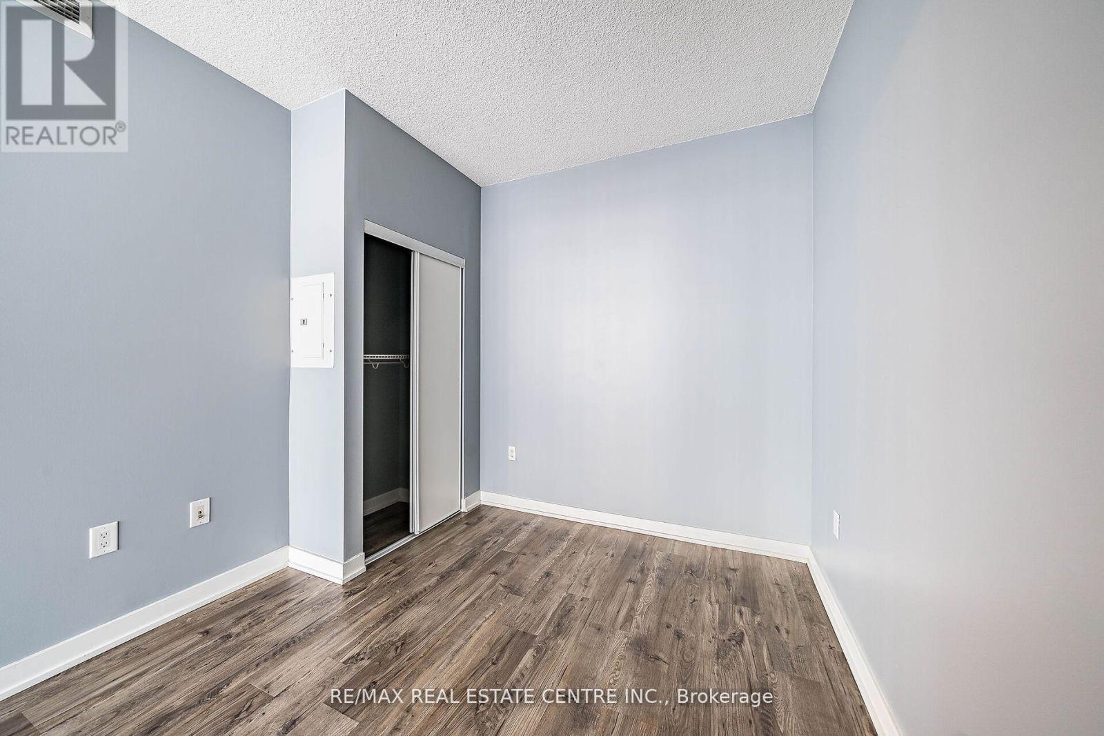 233 - 38 Dan Leckie Way, Toronto, Ontario  M5V 2V6 - Photo 19 - C12217627