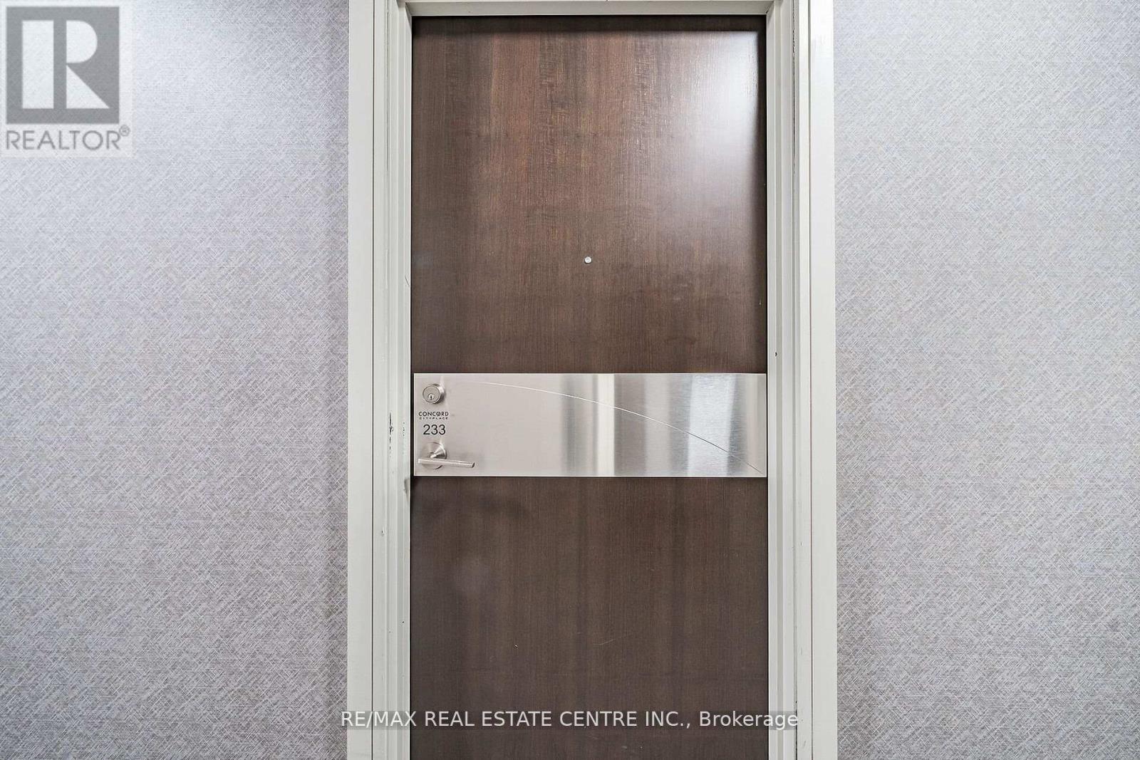 233 - 38 Dan Leckie Way, Toronto, Ontario  M5V 2V6 - Photo 5 - C12217627
