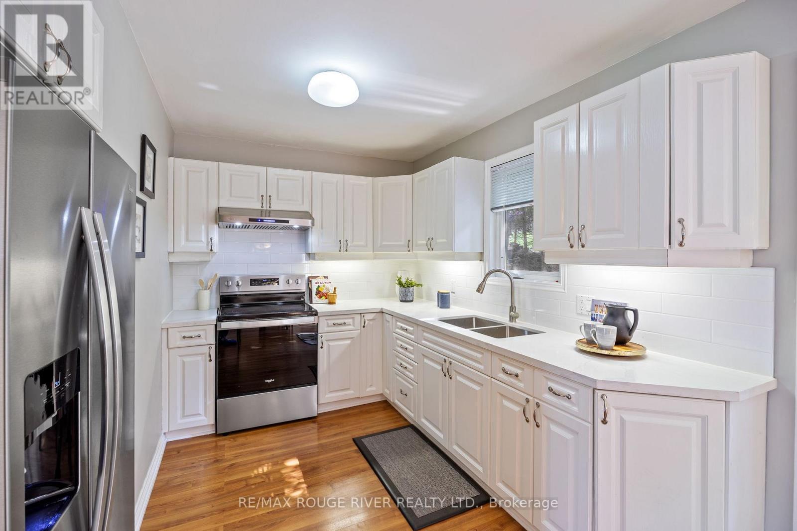 716 Hillcrest Road, Pickering, Ontario  L1W 2P1 - Photo 14 - E12217620
