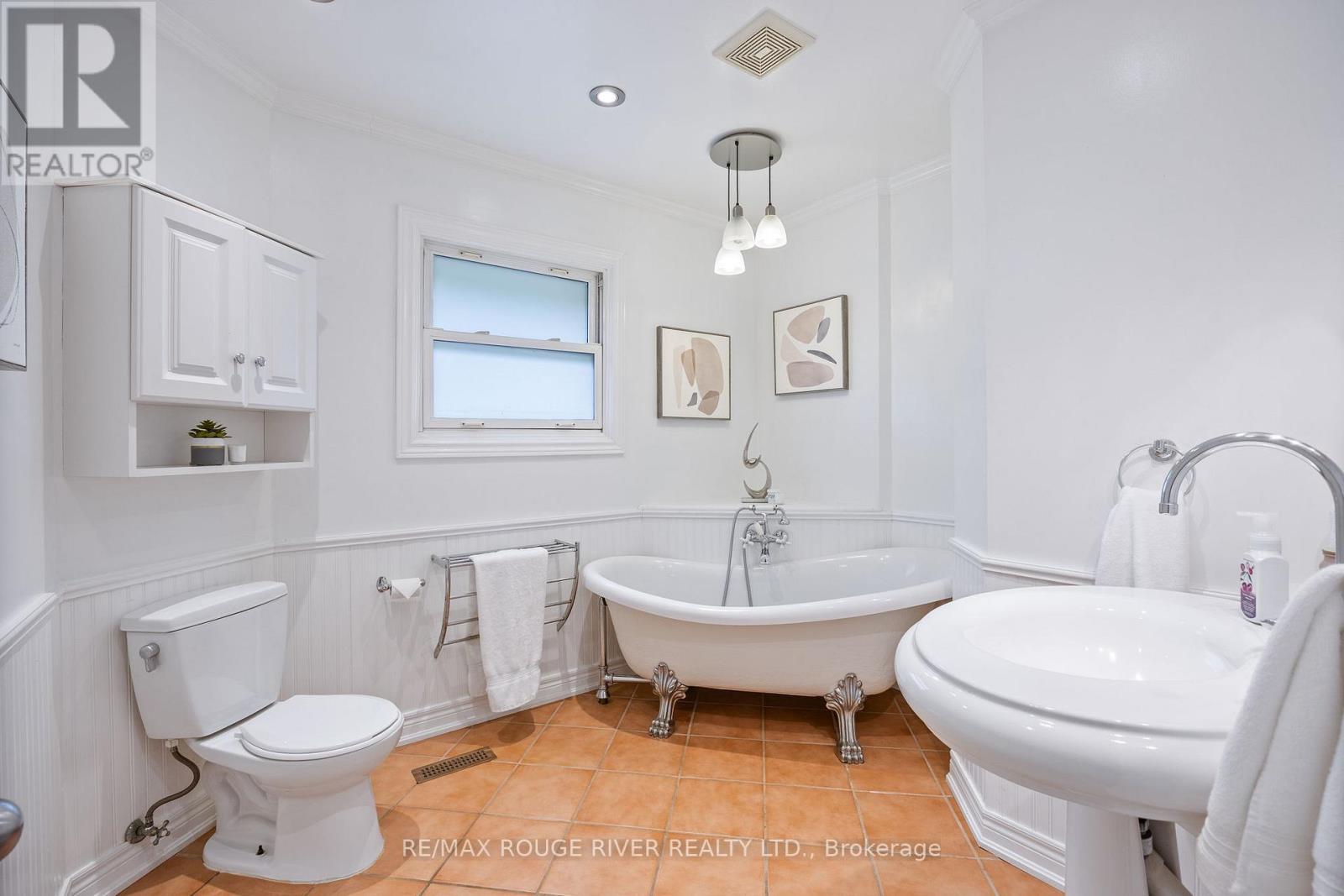 716 Hillcrest Road, Pickering, Ontario  L1W 2P1 - Photo 22 - E12217620