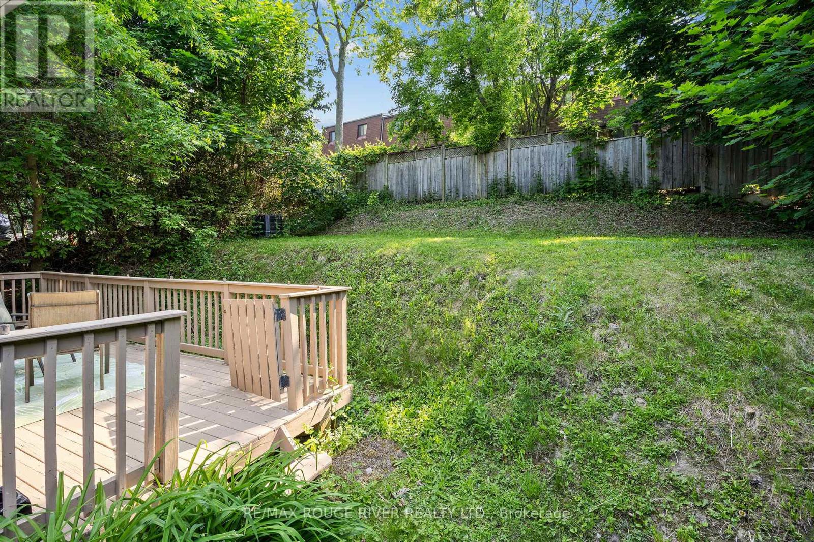 716 Hillcrest Road, Pickering, Ontario  L1W 2P1 - Photo 39 - E12217620