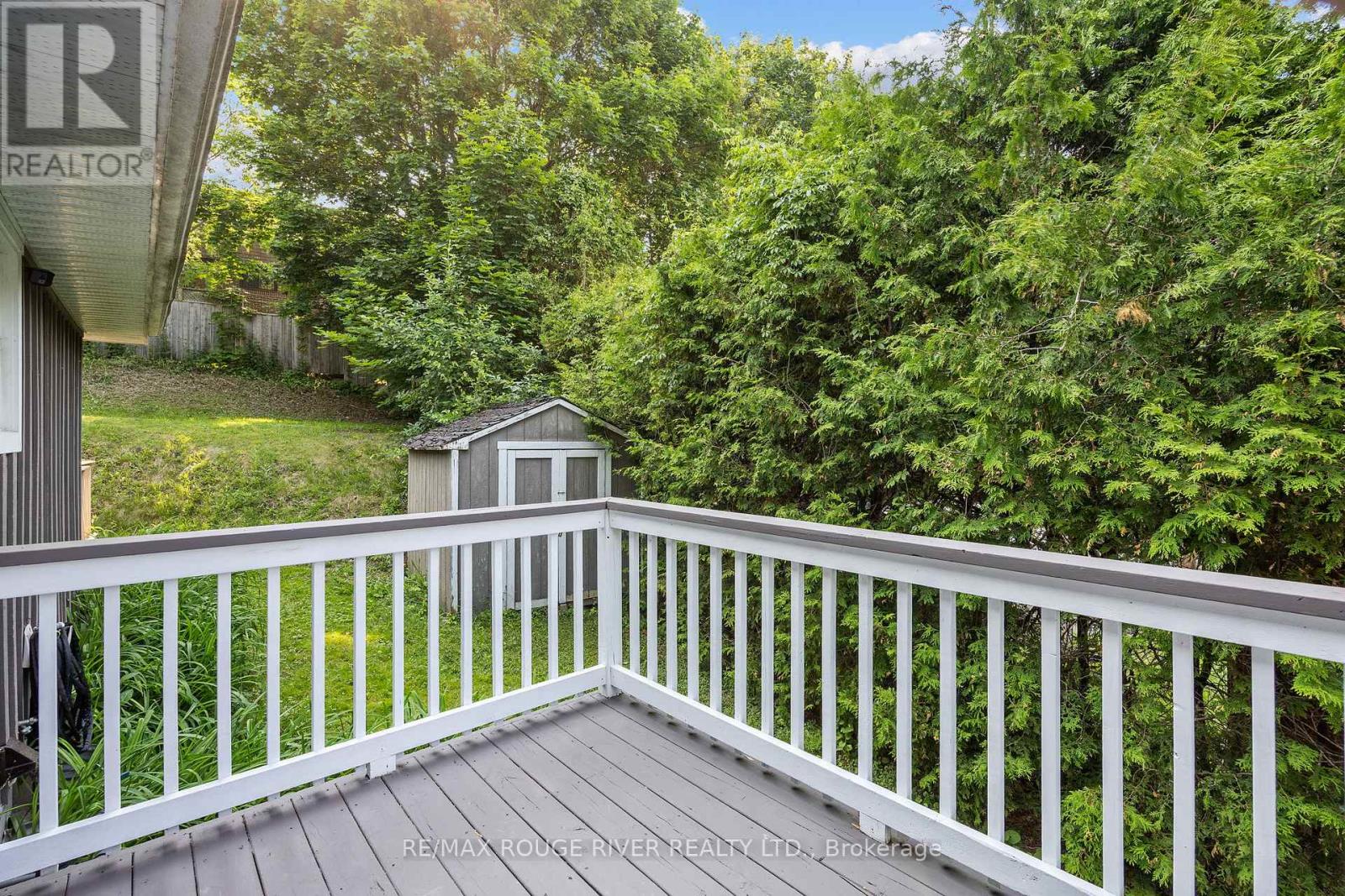 716 Hillcrest Road, Pickering, Ontario  L1W 2P1 - Photo 4 - E12217620