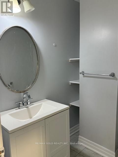 3790 Morning Star Drive, Mississauga, Ontario  L4T 1Y9 - Photo 14 - W12171350