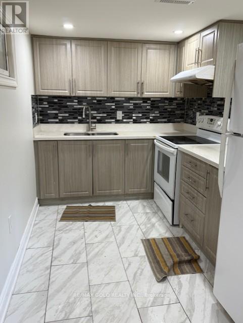 3790 Morning Star Drive, Mississauga, Ontario  L4T 1Y9 - Photo 9 - W12171350