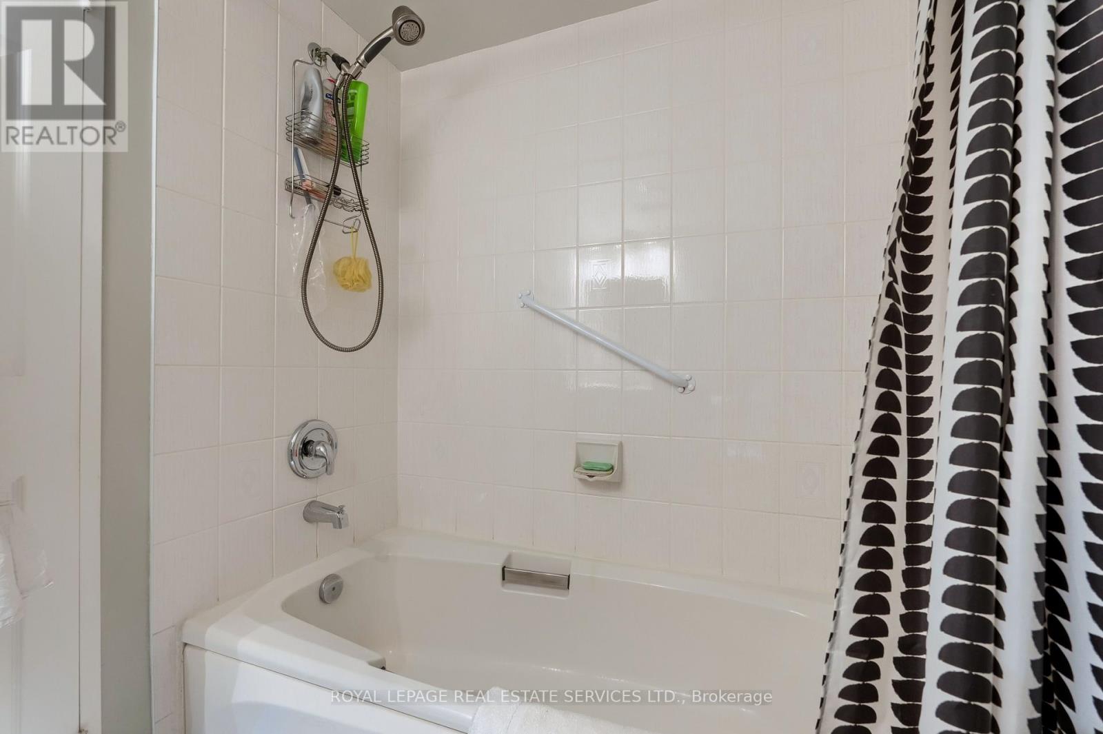 902 - 2155 Burnhamthorpe Road W, Mississauga (Erin Mills), Ontario  L5L 5P4 - Photo 29 - W12217112