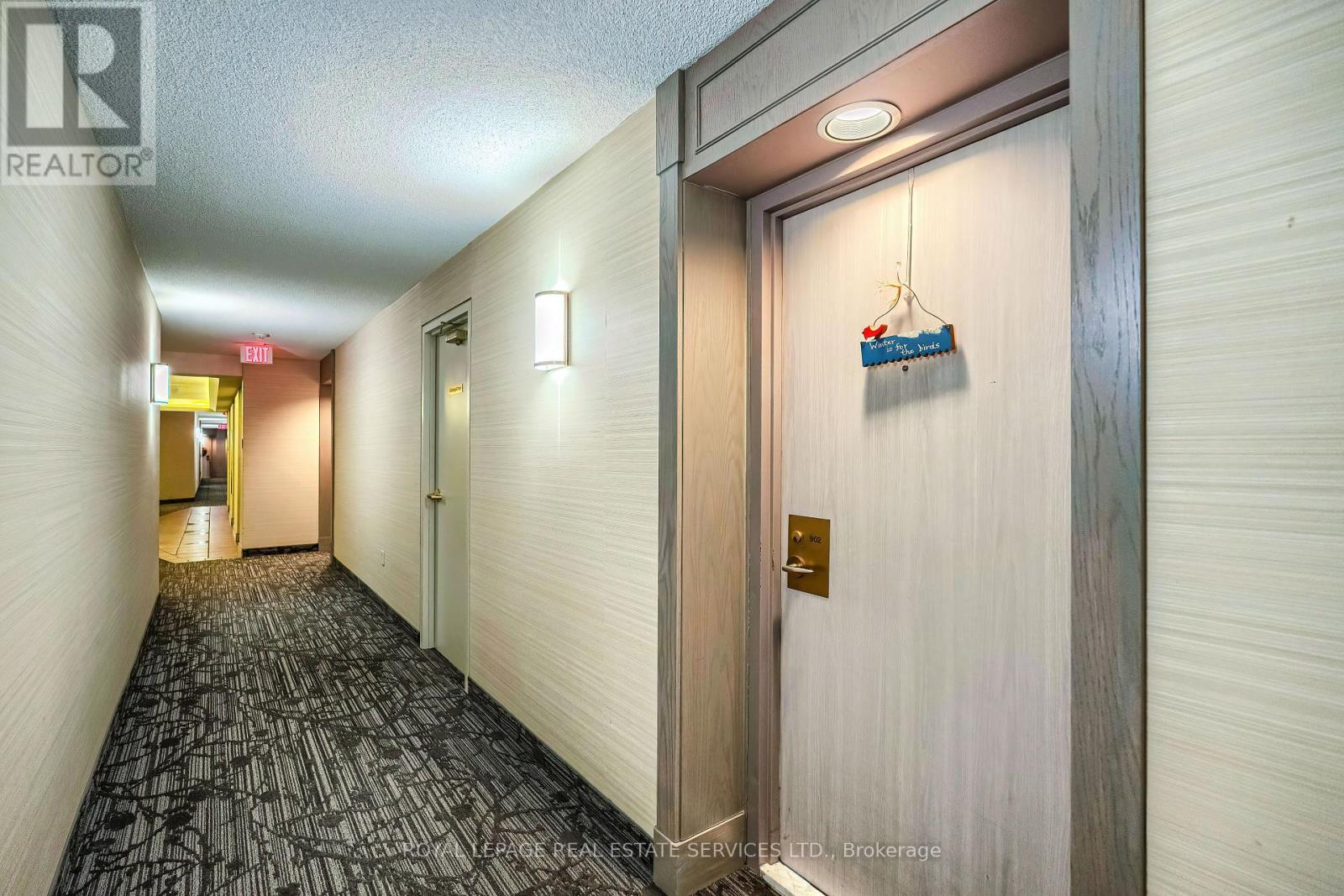 902 - 2155 Burnhamthorpe Road W, Mississauga (Erin Mills), Ontario  L5L 5P4 - Photo 7 - W12217112