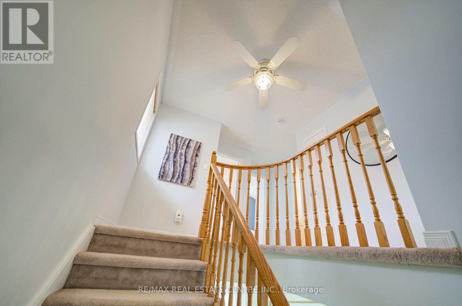 1793 Creek Way N, Burlington, Ontario  L7L 6R1 - Photo 24 - W12186305