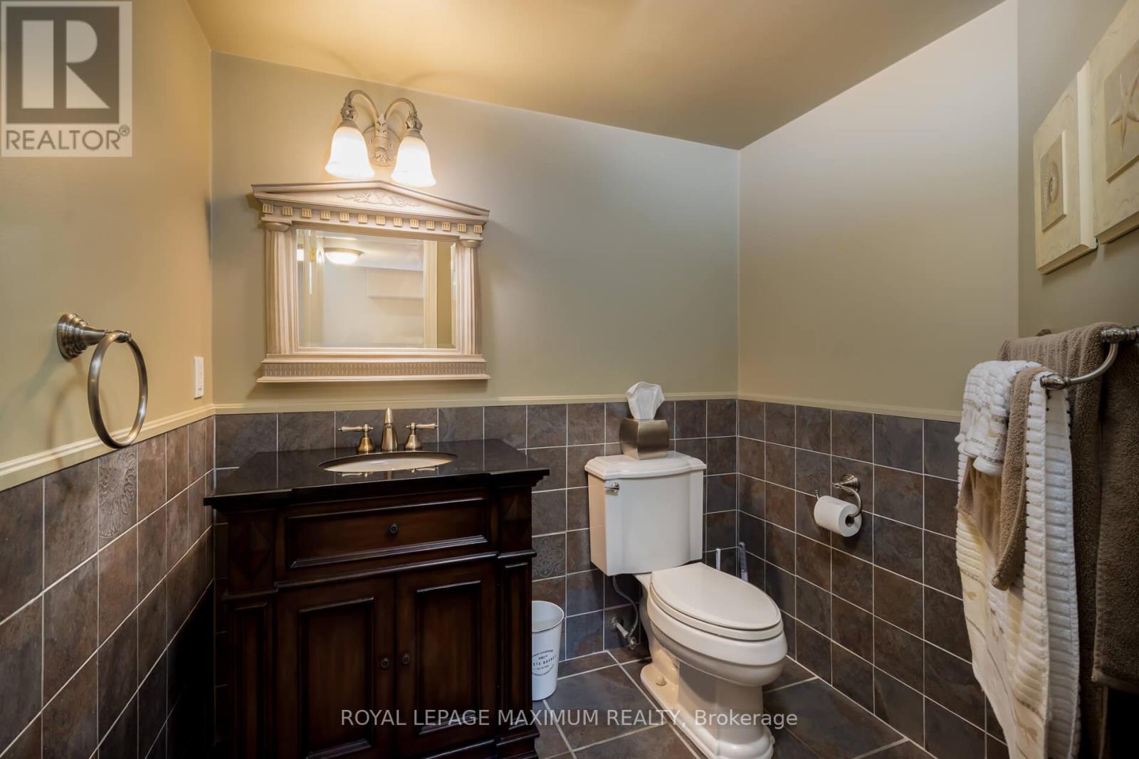 16 Saint Clare Boulevard, Vaughan (Vellore Village), Ontario  L4H 2A2 - Photo 26 - N12217626