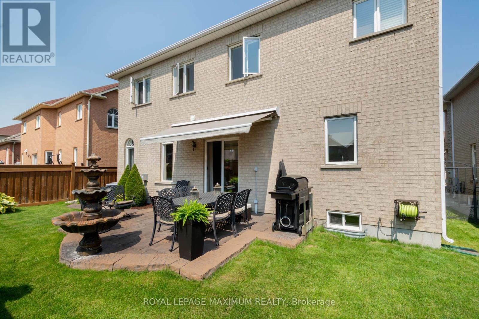 16 Saint Clare Boulevard, Vaughan (Vellore Village), Ontario  L4H 2A2 - Photo 31 - N12217626