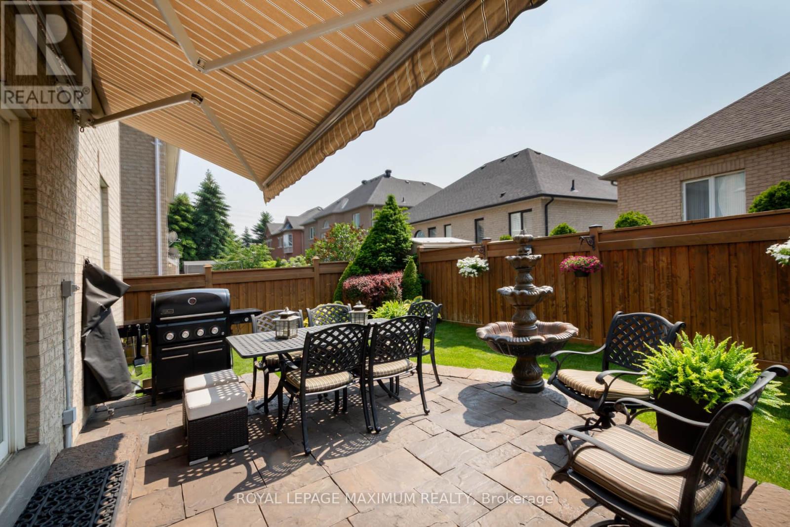 16 Saint Clare Boulevard, Vaughan (Vellore Village), Ontario  L4H 2A2 - Photo 36 - N12217626