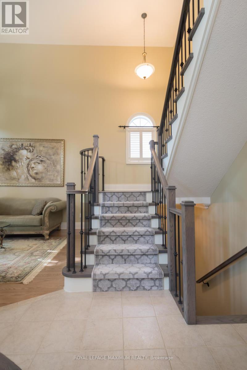 16 Saint Clare Boulevard, Vaughan (Vellore Village), Ontario  L4H 2A2 - Photo 6 - N12217626