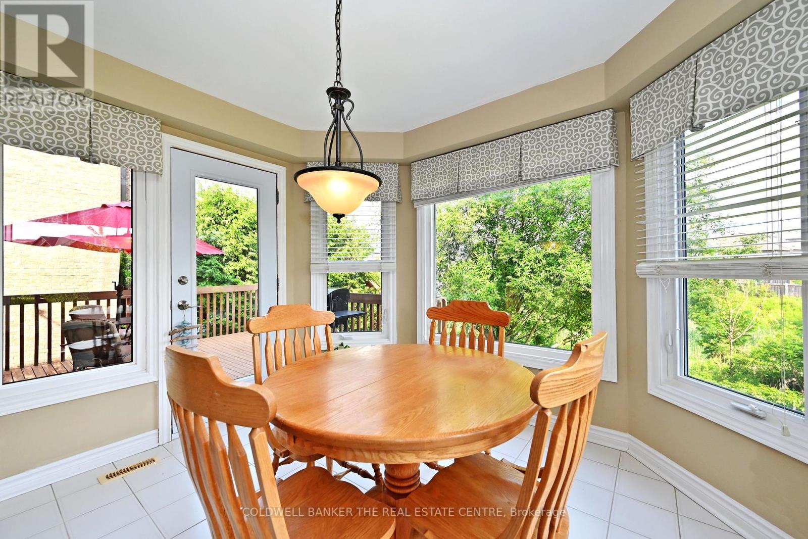 407 Fairway Gardens, Newmarket (Glenway Estates), Ontario  L3X 1B7 - Photo 15 - N12217629