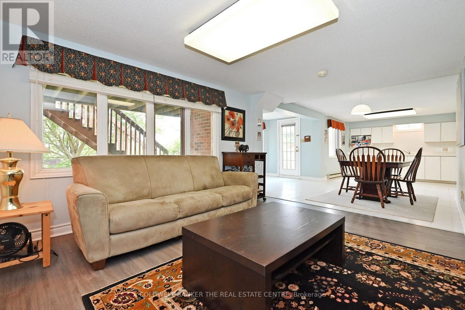 407 Fairway Gardens, Newmarket (Glenway Estates), Ontario  L3X 1B7 - Photo 36 - N12217629