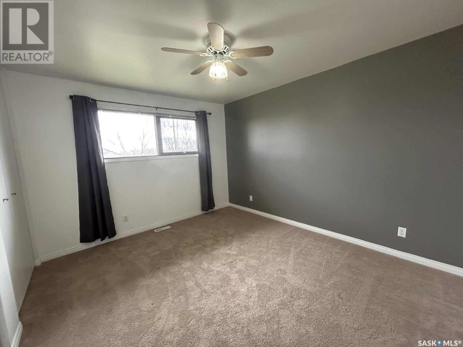 142 3rd Street W, Coronach, Saskatchewan  S0H 0Z0 - Photo 12 - SK009362