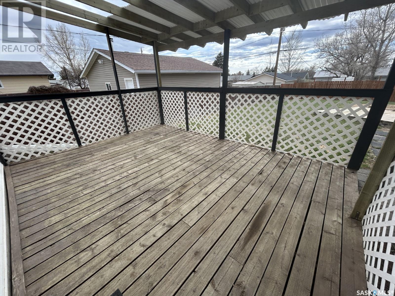142 3rd Street W, Coronach, Saskatchewan  S0H 0Z0 - Photo 33 - SK009362