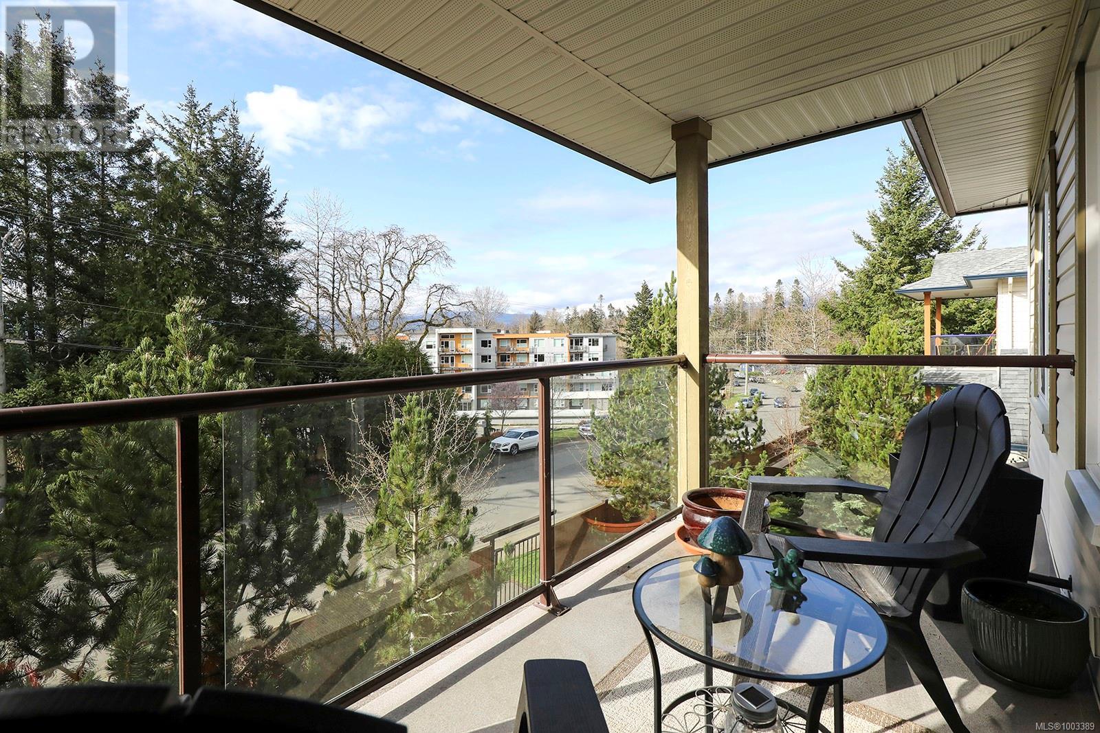 122 930 Braidwood Rd, Courtenay, British Columbia  V9N 3R9 - Photo 4 - 1003389
