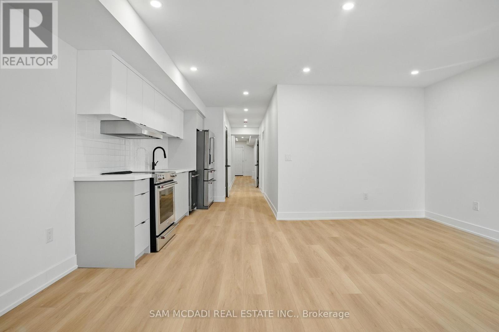 1039 Caven Street, Mississauga (Lakeview), Ontario  L5G 4J3 - Photo 36 - W12217601