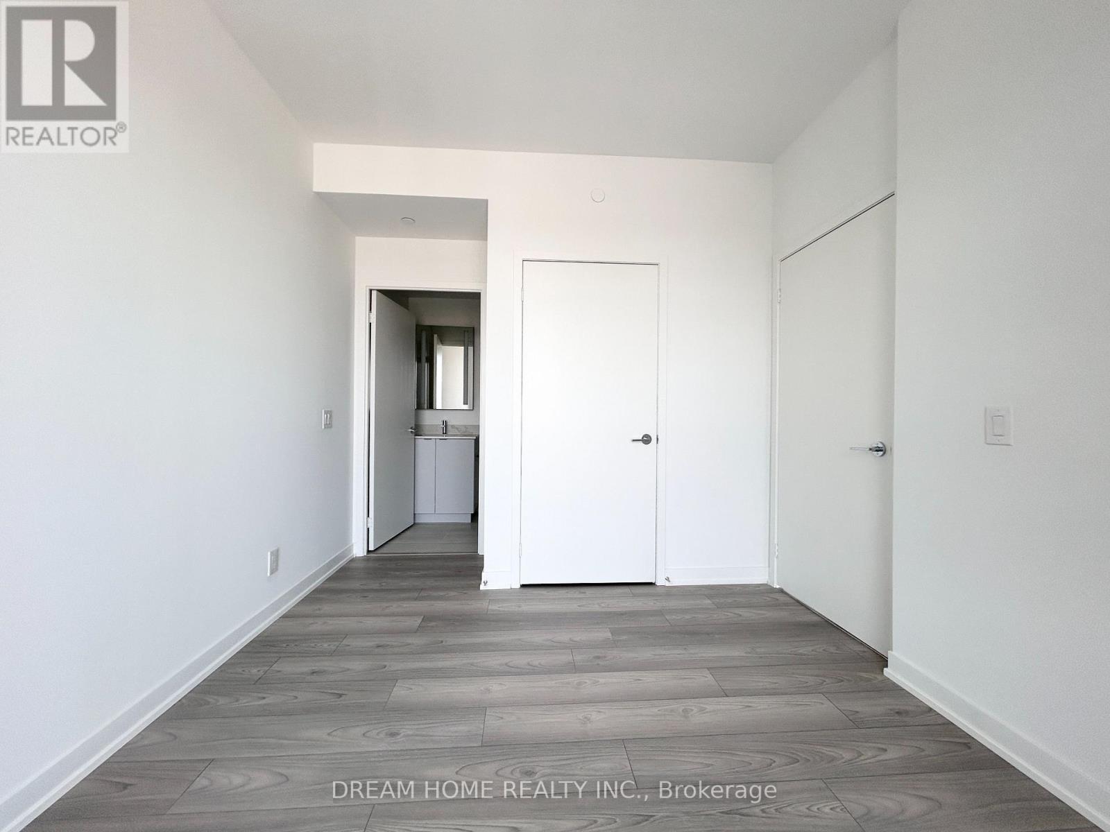 1002 - 285 Dufferin Street, Toronto, Ontario  M6K 0J2 - Photo 10 - W12217623