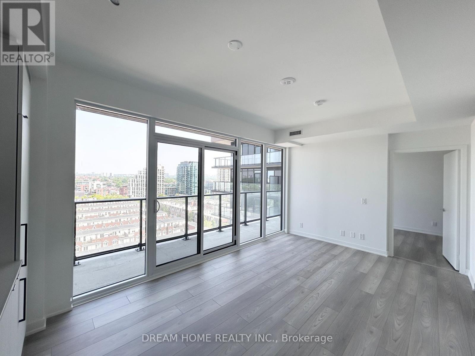 1002 - 285 Dufferin Street, Toronto, Ontario  M6K 0J2 - Photo 7 - W12217623