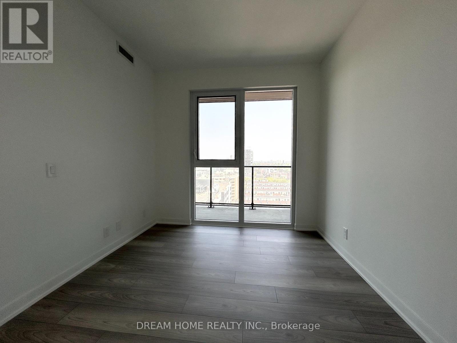 1002 - 285 Dufferin Street, Toronto, Ontario  M6K 0J2 - Photo 9 - W12217623