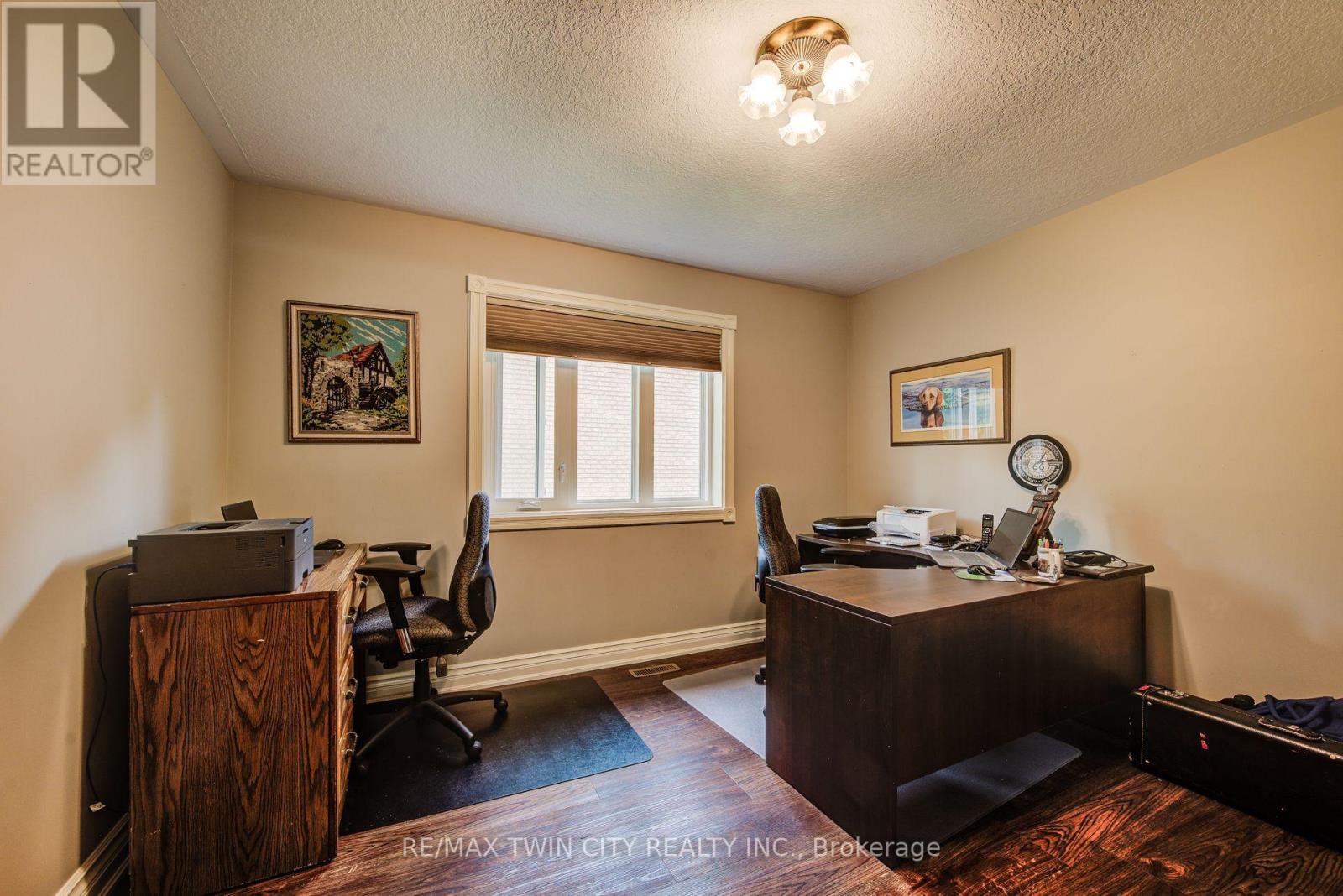48 Peter Street, Wellesley, Ontario  N0B 2M0 - Photo 37 - X12217600