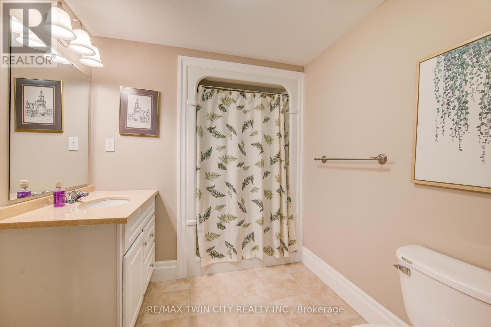 48 Peter Street, Wellesley, Ontario  N0B 2M0 - Photo 43 - X12217600