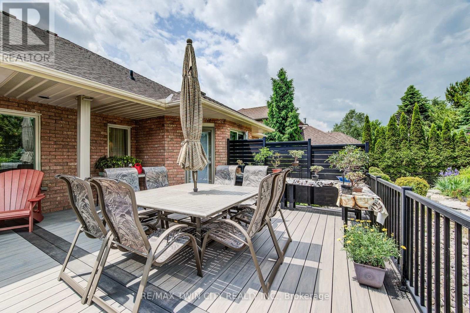 48 Peter Street, Wellesley, Ontario  N0B 2M0 - Photo 44 - X12217600